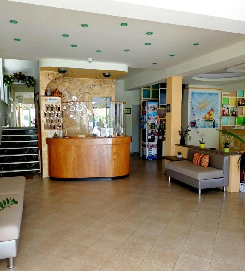 Costa Del Sole Only Room ミラノ・マリッティマ エクステリア 写真