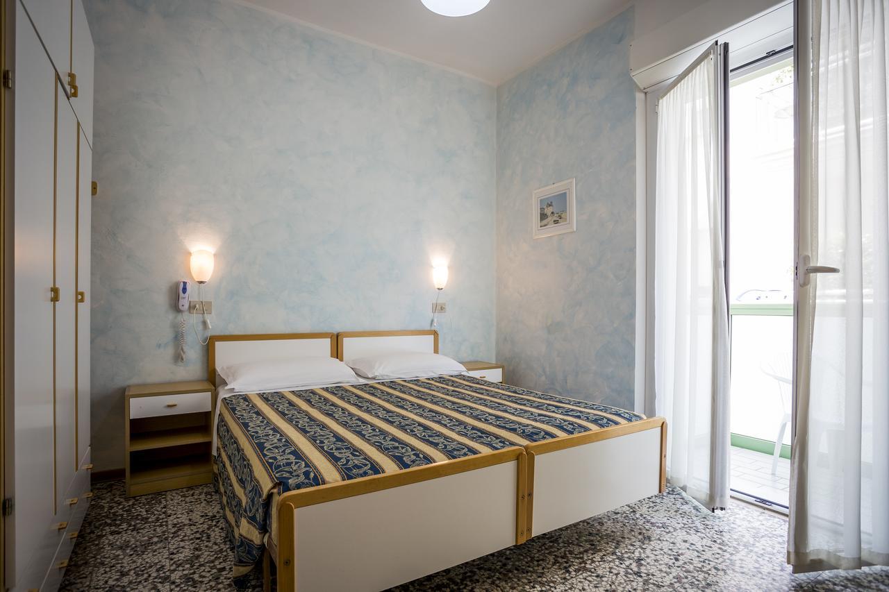 Costa Del Sole Only Room ミラノ・マリッティマ エクステリア 写真
