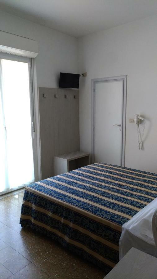 Costa Del Sole Only Room ミラノ・マリッティマ エクステリア 写真