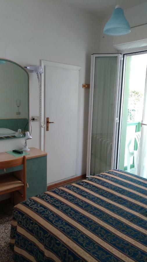 Costa Del Sole Only Room ミラノ・マリッティマ エクステリア 写真